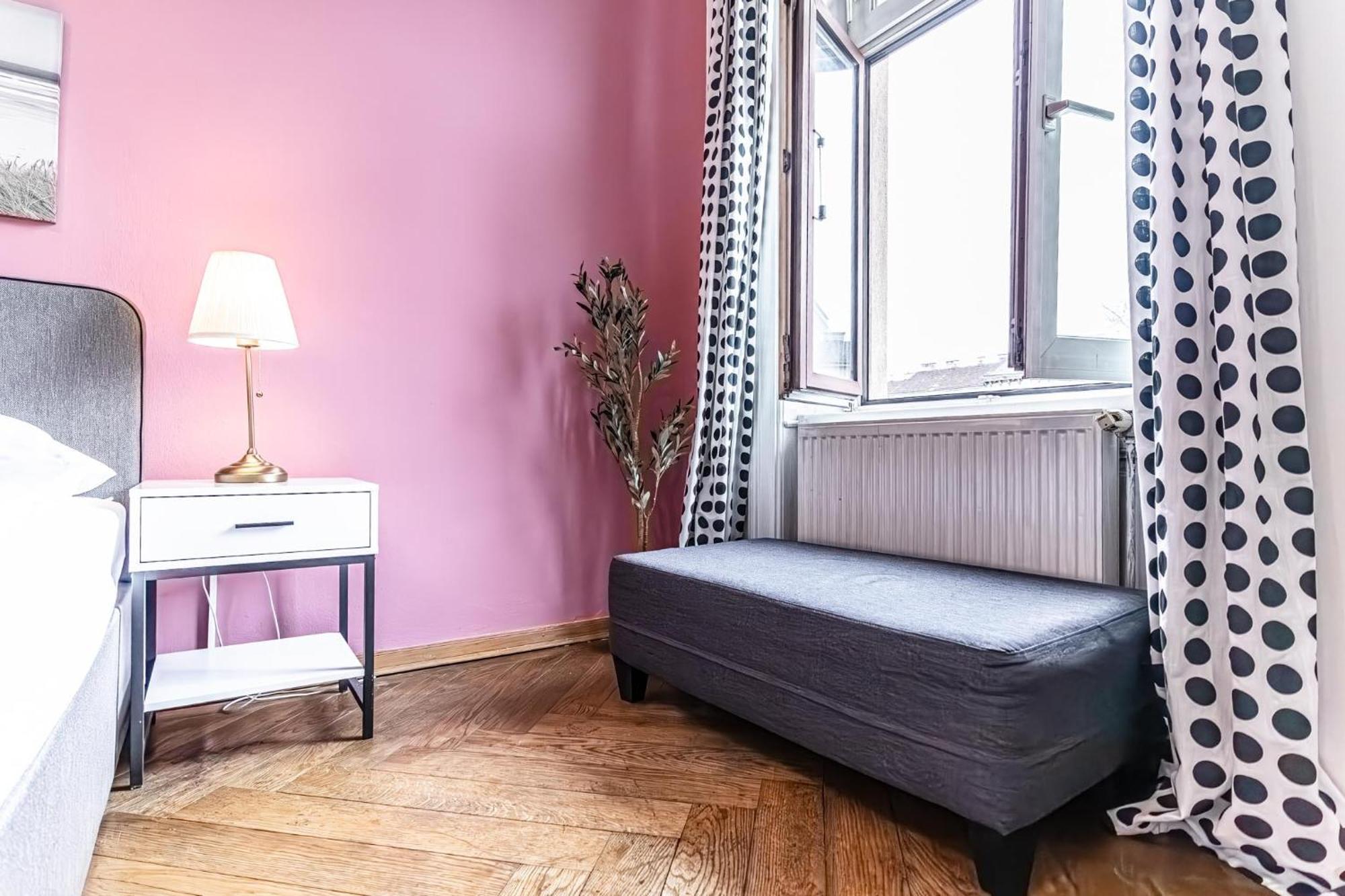 Lovely 1Br Apt. Near Akh Hospital Відень Екстер'єр фото